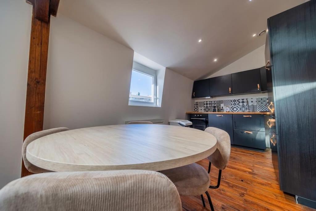 Le Joyau Apartment Reims Ngoại thất bức ảnh