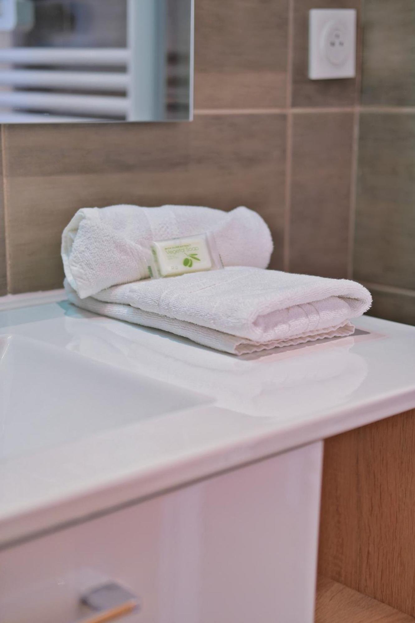 Le Joyau Apartment Reims Ngoại thất bức ảnh